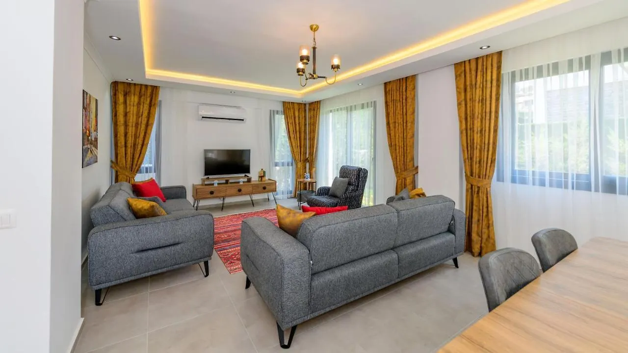 La Vida - 4 Bedroom Holiday Villa In Hisaroenue Oeluedeniz Ovacık