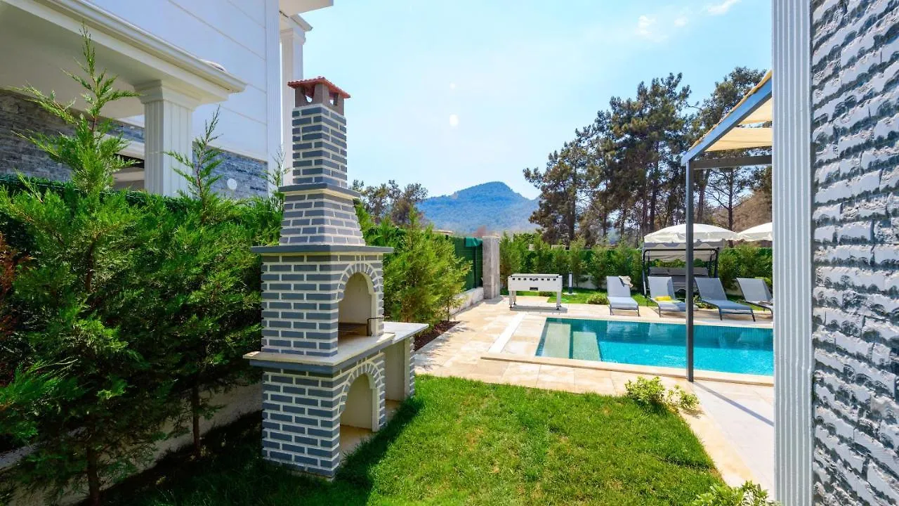 La Vida - 4 Bedroom Holiday Villa In Hisaroenue Oeluedeniz Ovacık