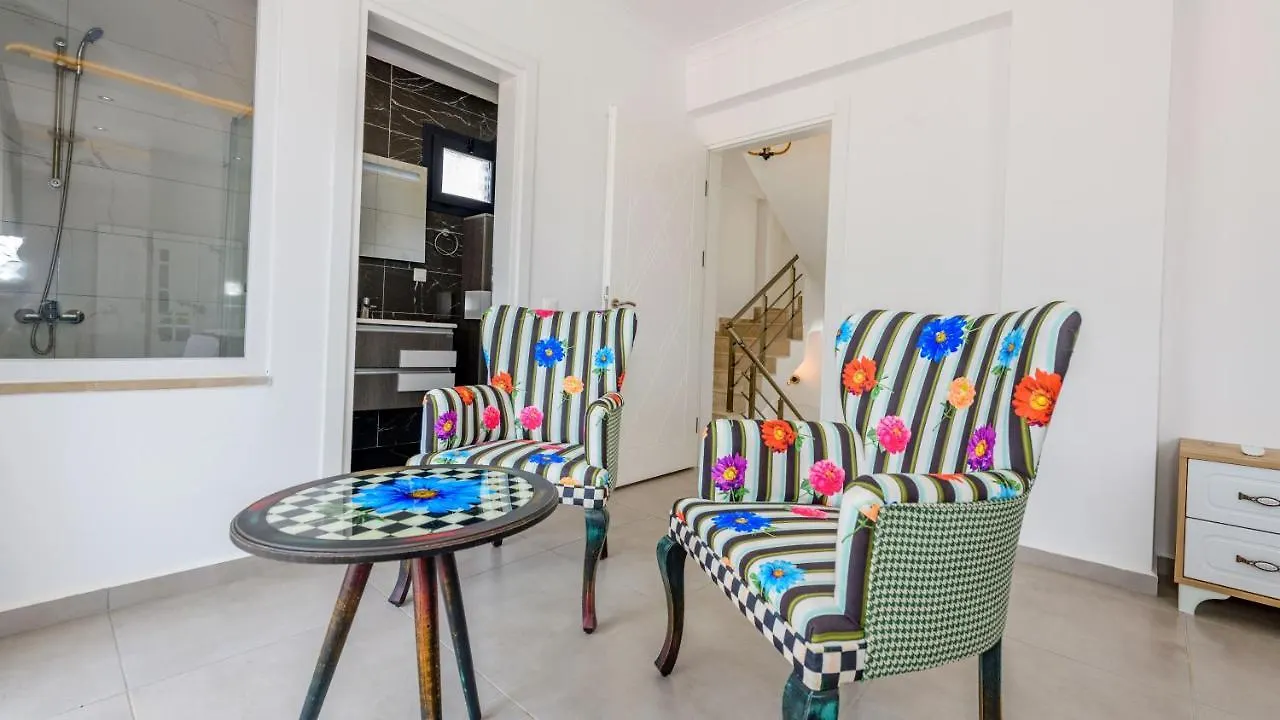 La Vida - 4 Bedroom Holiday Villa In Hisaroenue Oeluedeniz Ovacık 0*,  Törökország