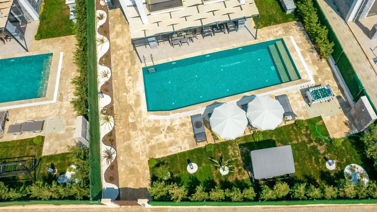 La Vida - 4 Bedroom Holiday Villa In Hisaroenue Oeluedeniz Ovacık