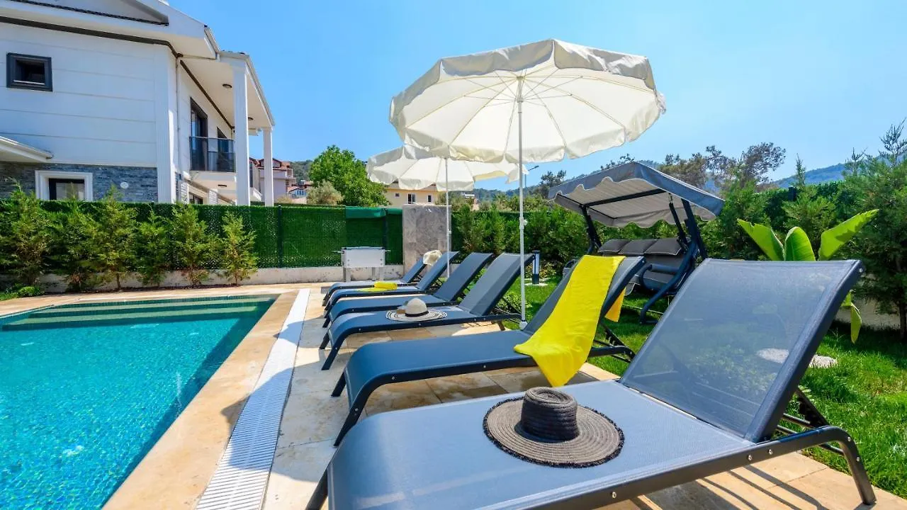 La Vida - 4 Bedroom Holiday Villa In Hisaroenue Oeluedeniz Ovacık